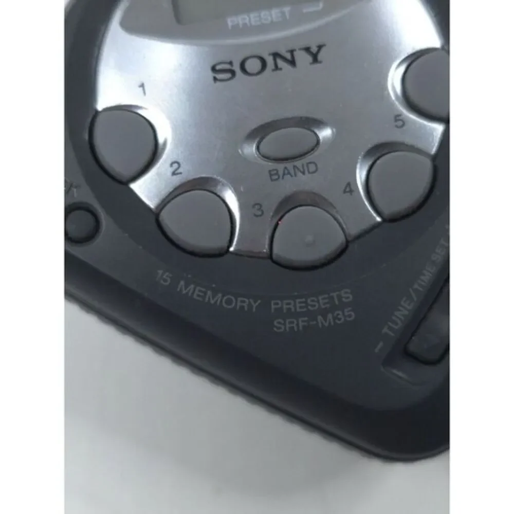 Vintage SONY WALKMAN SRF-M35 And Sony‎ Mdr-w08 Headphones Tested Works 80s 90s
